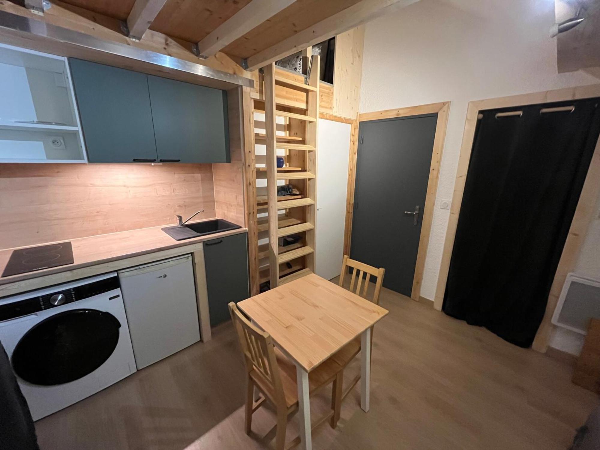 Studio La Muzelle Bourg D'Oisans Le Bourg-dʼOisans Exterior foto