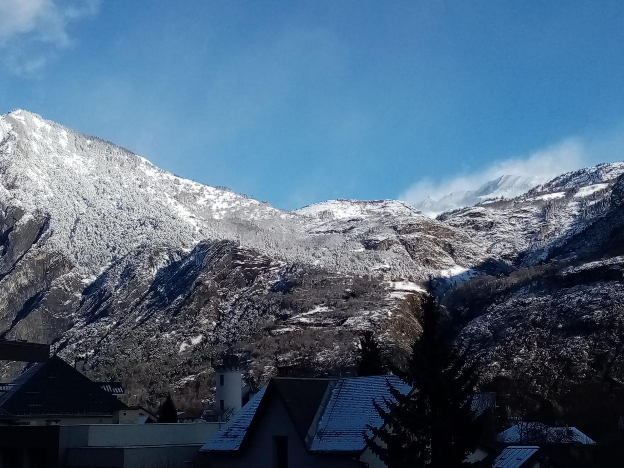 Studio La Muzelle Bourg D'Oisans Le Bourg-dʼOisans Exterior foto